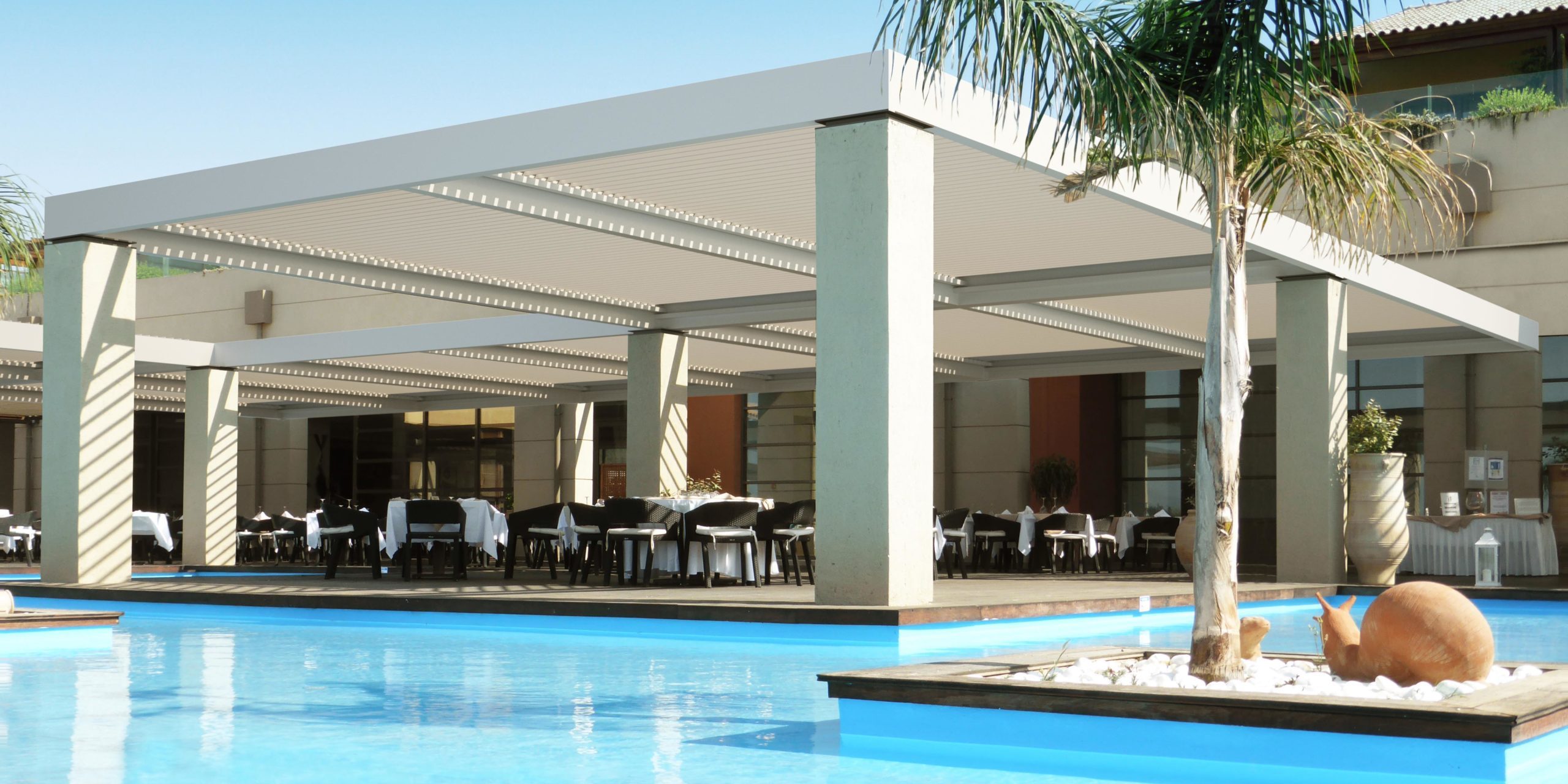 resort – Grecia pergola bioclimatique